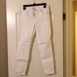 NEW white skinny jeans